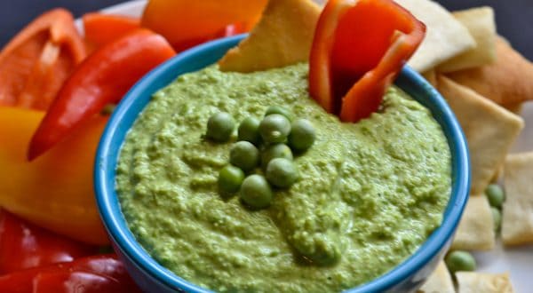 Pea Hummus // Peace. Love. Quinoa